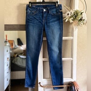 ⏱️ True Religion Halle Skinny Jeans
